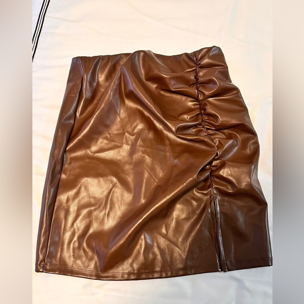 Brand New leather brown mini skirt size small